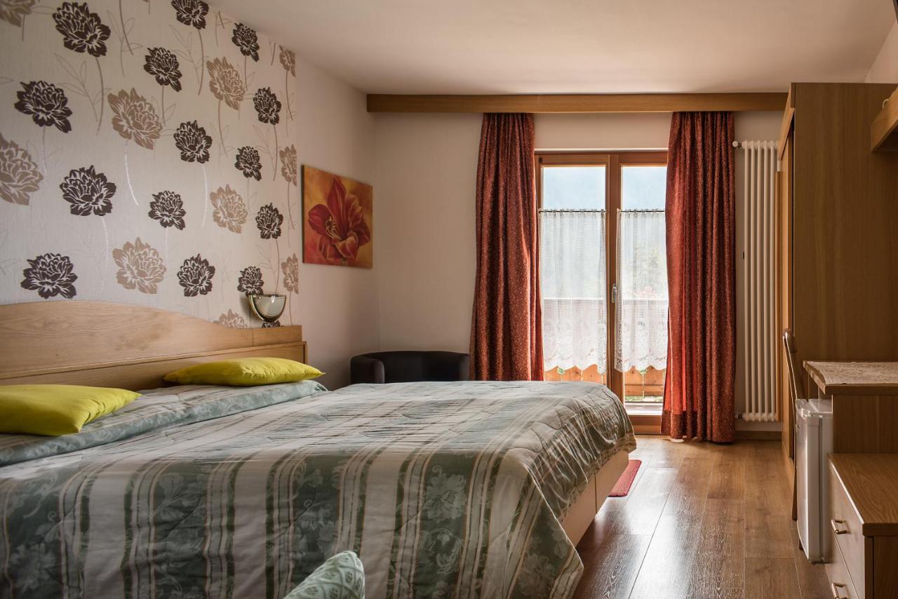 Hotel Sonne Sole Vigo di Fassa Ngoại thất bức ảnh