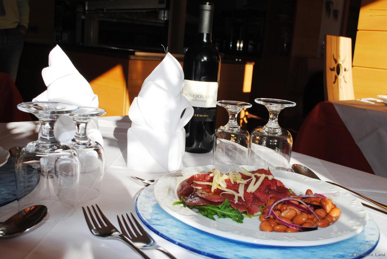 Hotel Sonne Sole Vigo di Fassa Ngoại thất bức ảnh
