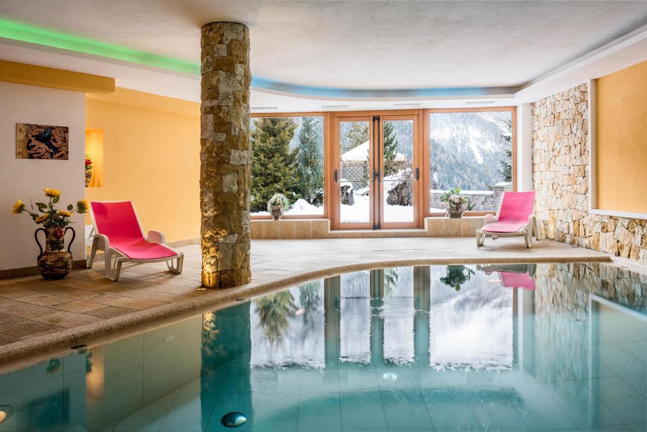Hotel Sonne Sole Vigo di Fassa Ngoại thất bức ảnh